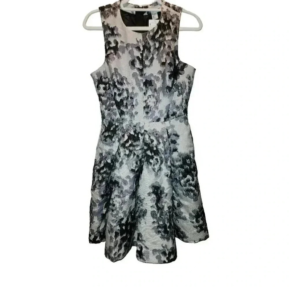 H&M Women's Taupe & Gray Pattern Sleeveless Mini Dress Size 8 - Picture 1 of 5
